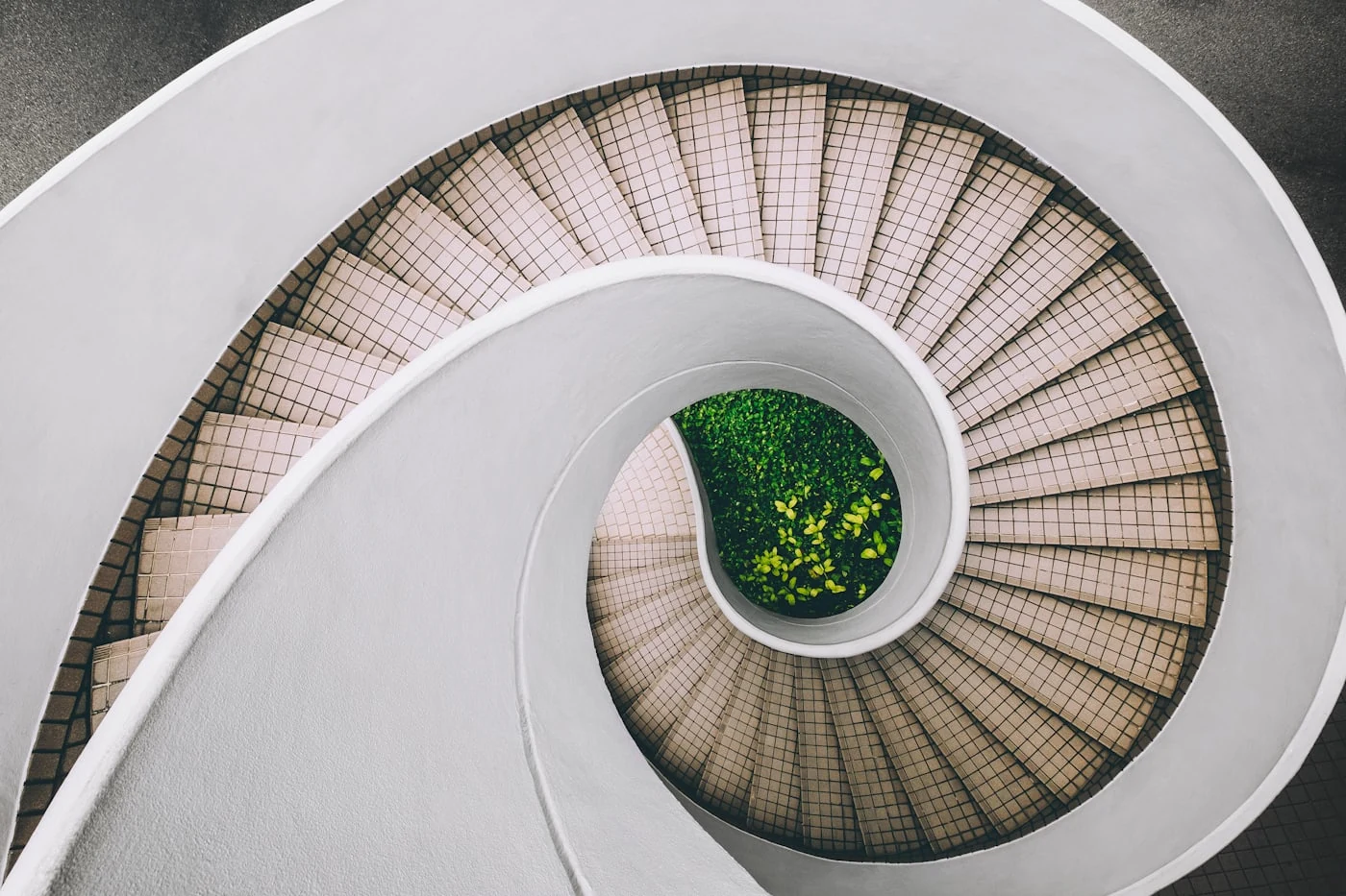 Escalier colimaçon vu du dessus, structure en spirale